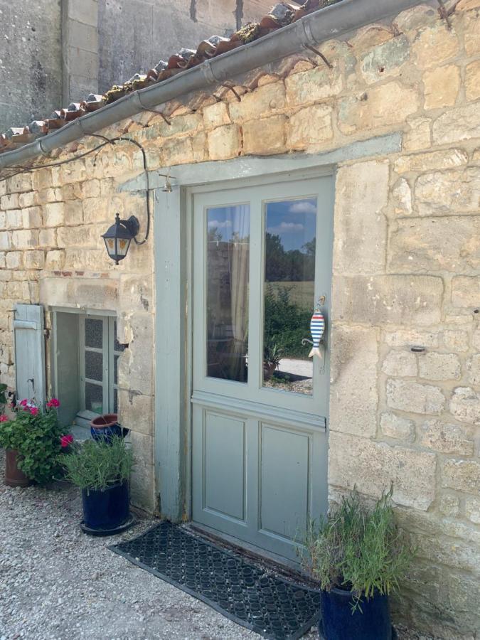 Suite Familiale- Deux Chambres Saint-Meme-les-Carrieres Dış mekan fotoğraf