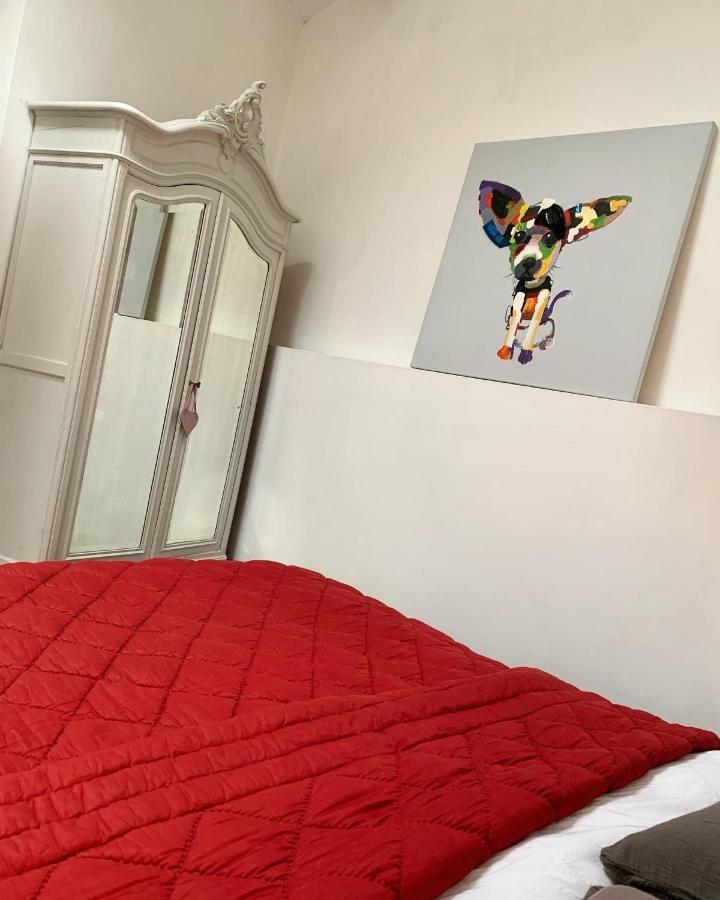 Suite Familiale- Deux Chambres Saint-Meme-les-Carrieres Dış mekan fotoğraf